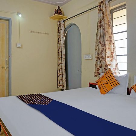 Spot On Hotel Prakash Residency, Near Hanuman Gym Ajmera Colony, Pimpri Eksteriør billede