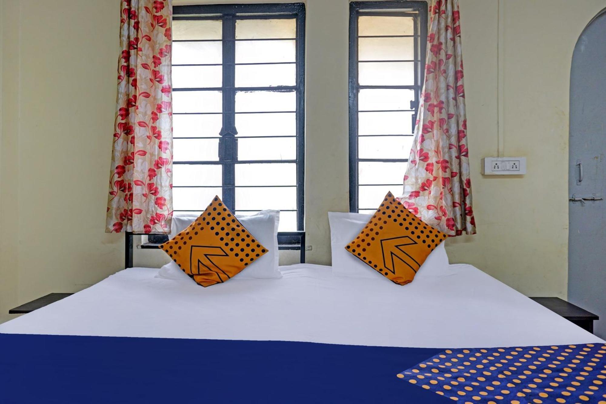 Spot On Hotel Prakash Residency, Near Hanuman Gym Ajmera Colony, Pimpri Eksteriør billede