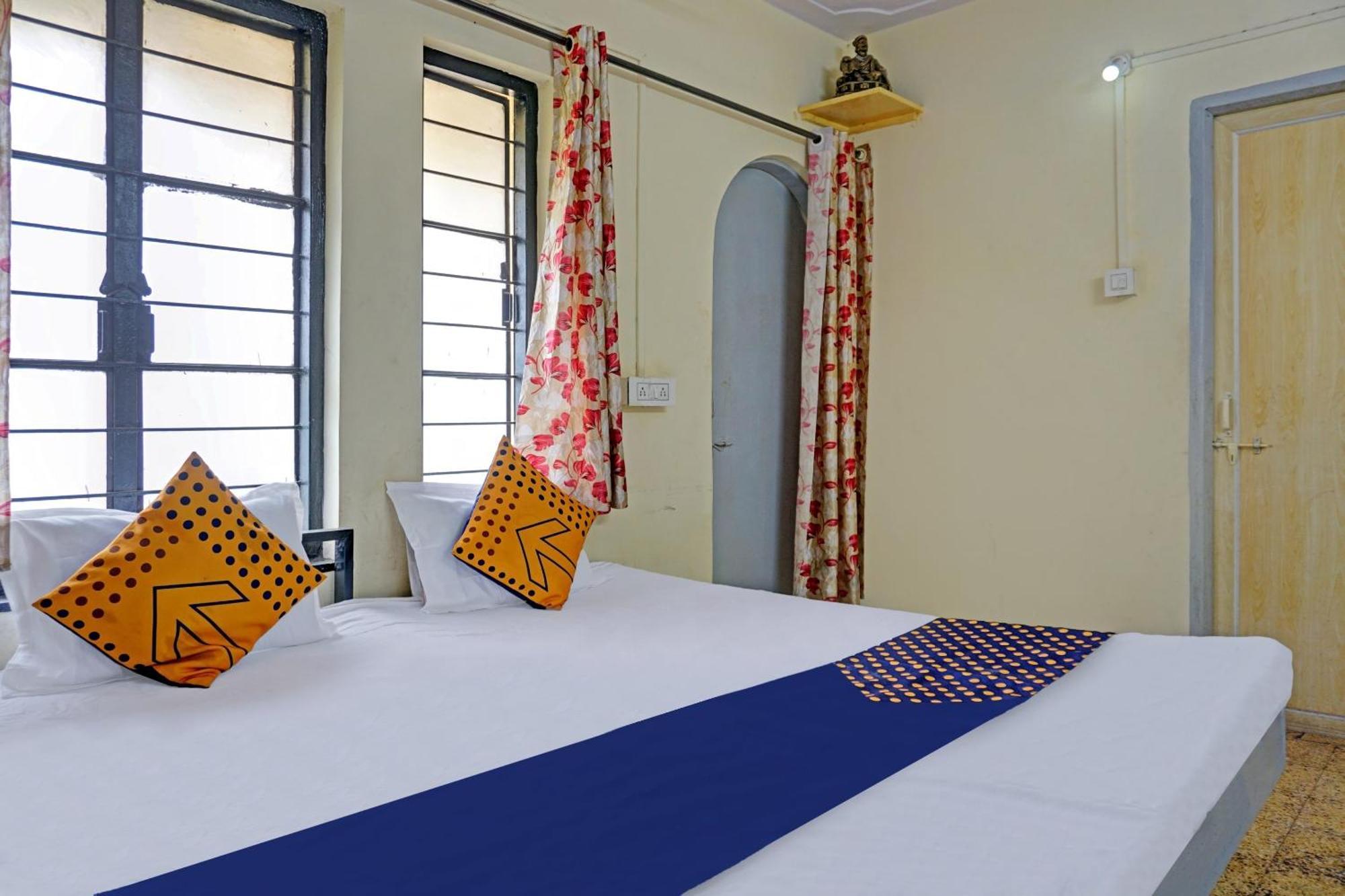 Spot On Hotel Prakash Residency, Near Hanuman Gym Ajmera Colony, Pimpri Eksteriør billede