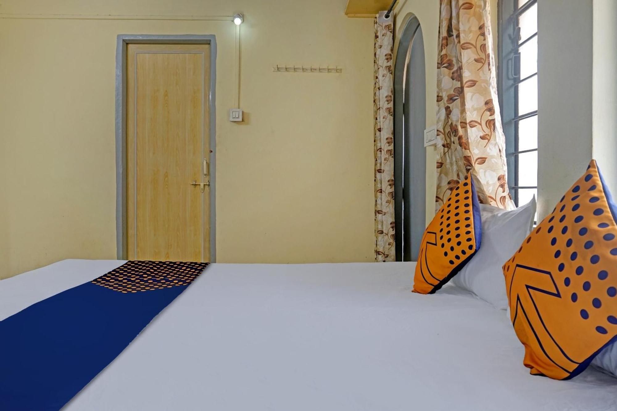 Spot On Hotel Prakash Residency, Near Hanuman Gym Ajmera Colony, Pimpri Eksteriør billede